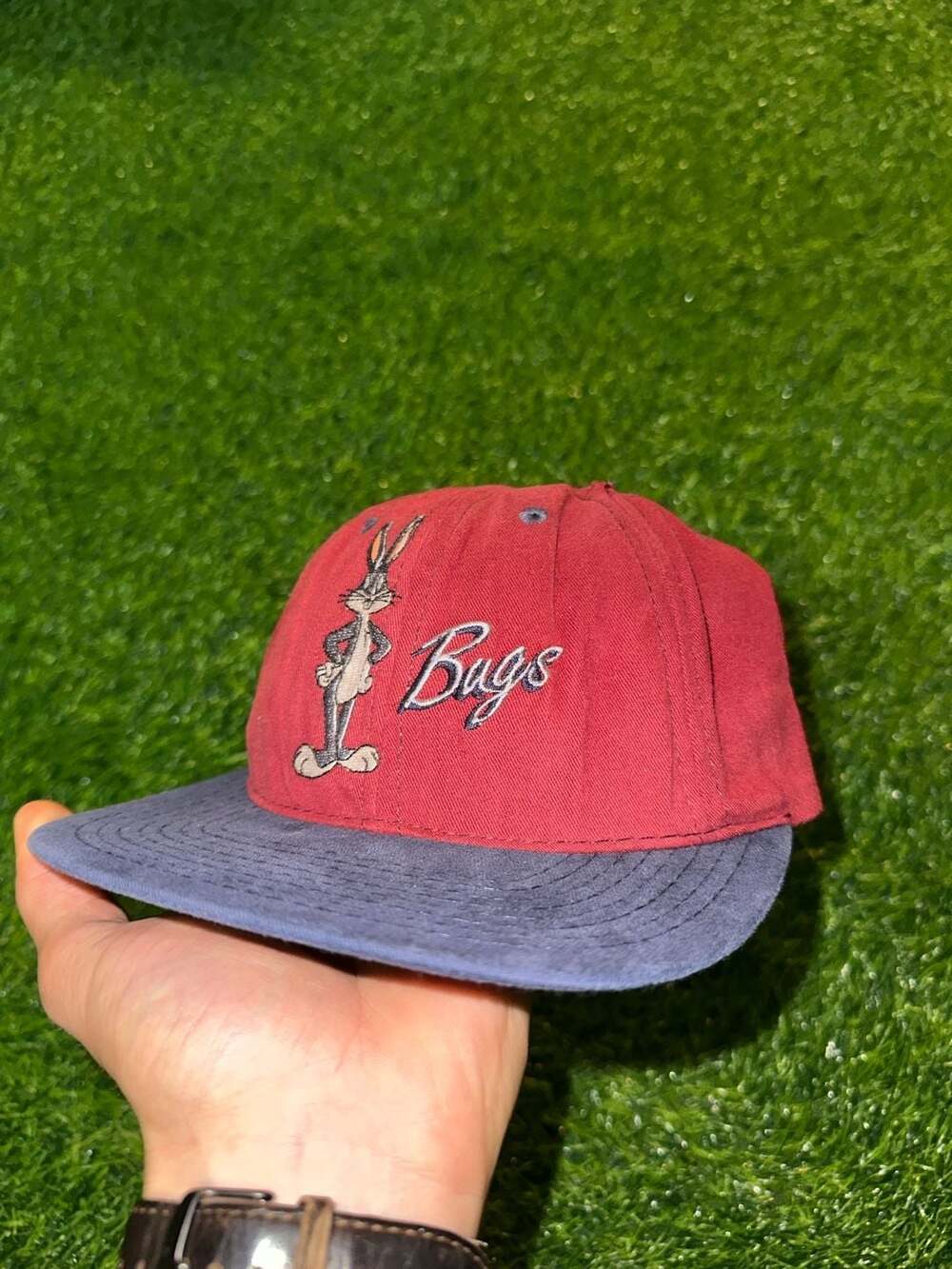 Acme Clothing Looney Tunes Bugs Bunny Hat Red Blue